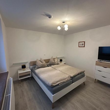 Schoene Ferienwohnung In Landsberg Ландсберг Экстерьер фото