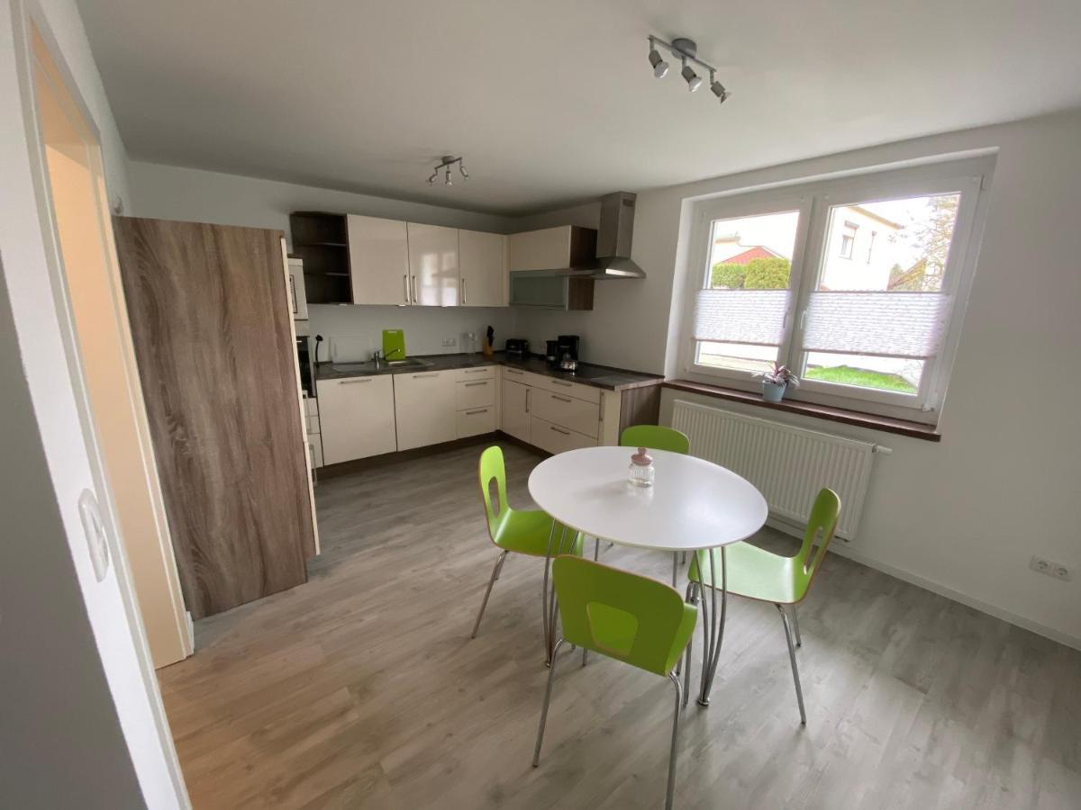 Schoene Ferienwohnung In Landsberg Ландсберг Экстерьер фото